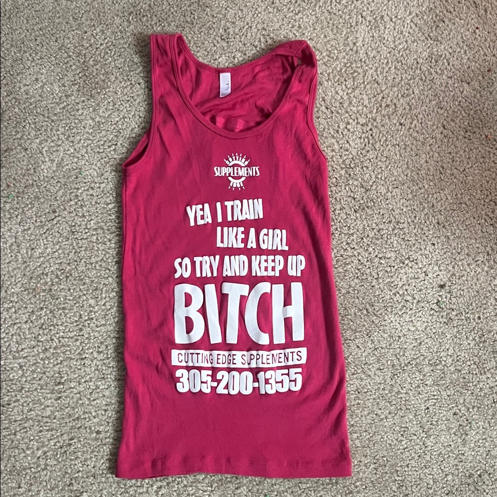 Muscleology train like a girl tank